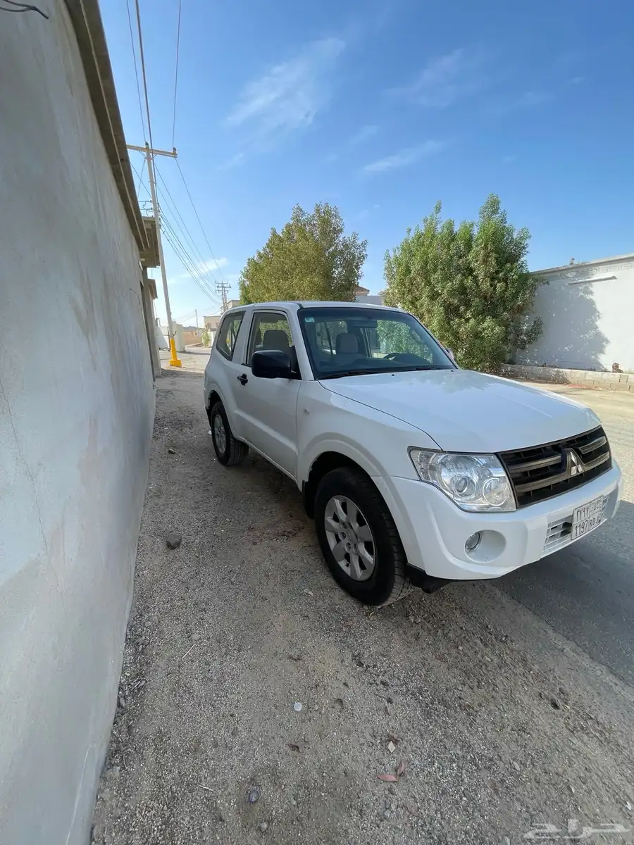باجيرو ربع 2014 مكينه 3.8 2