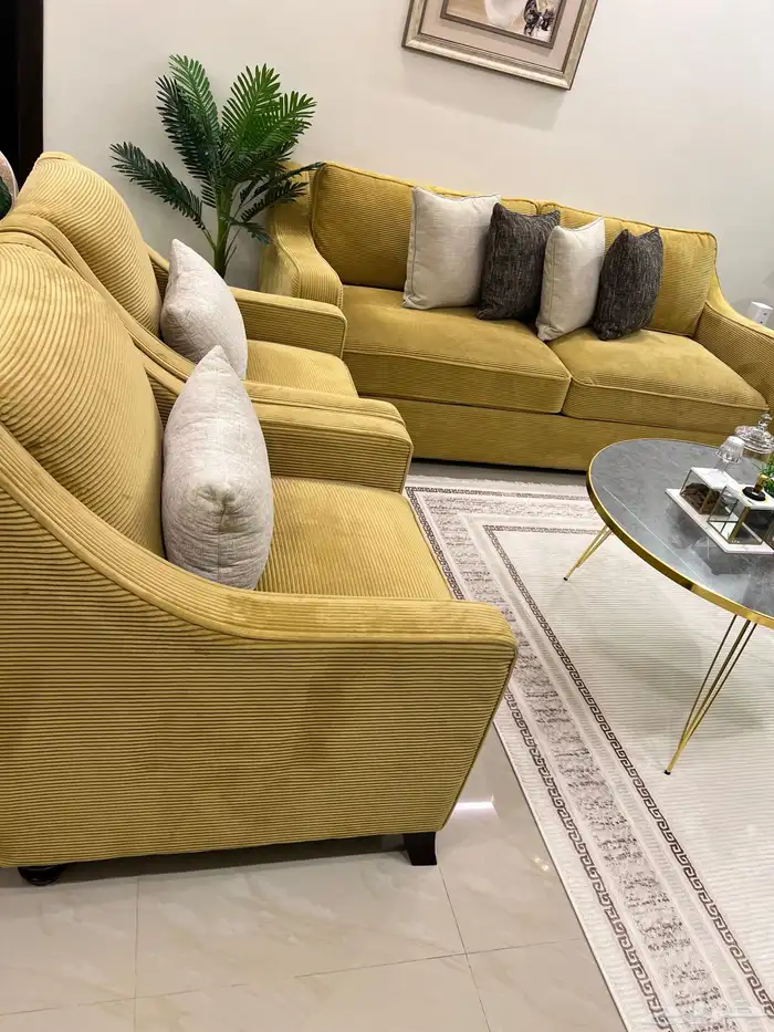 للبيع كنب من ذي فاكتوري 0