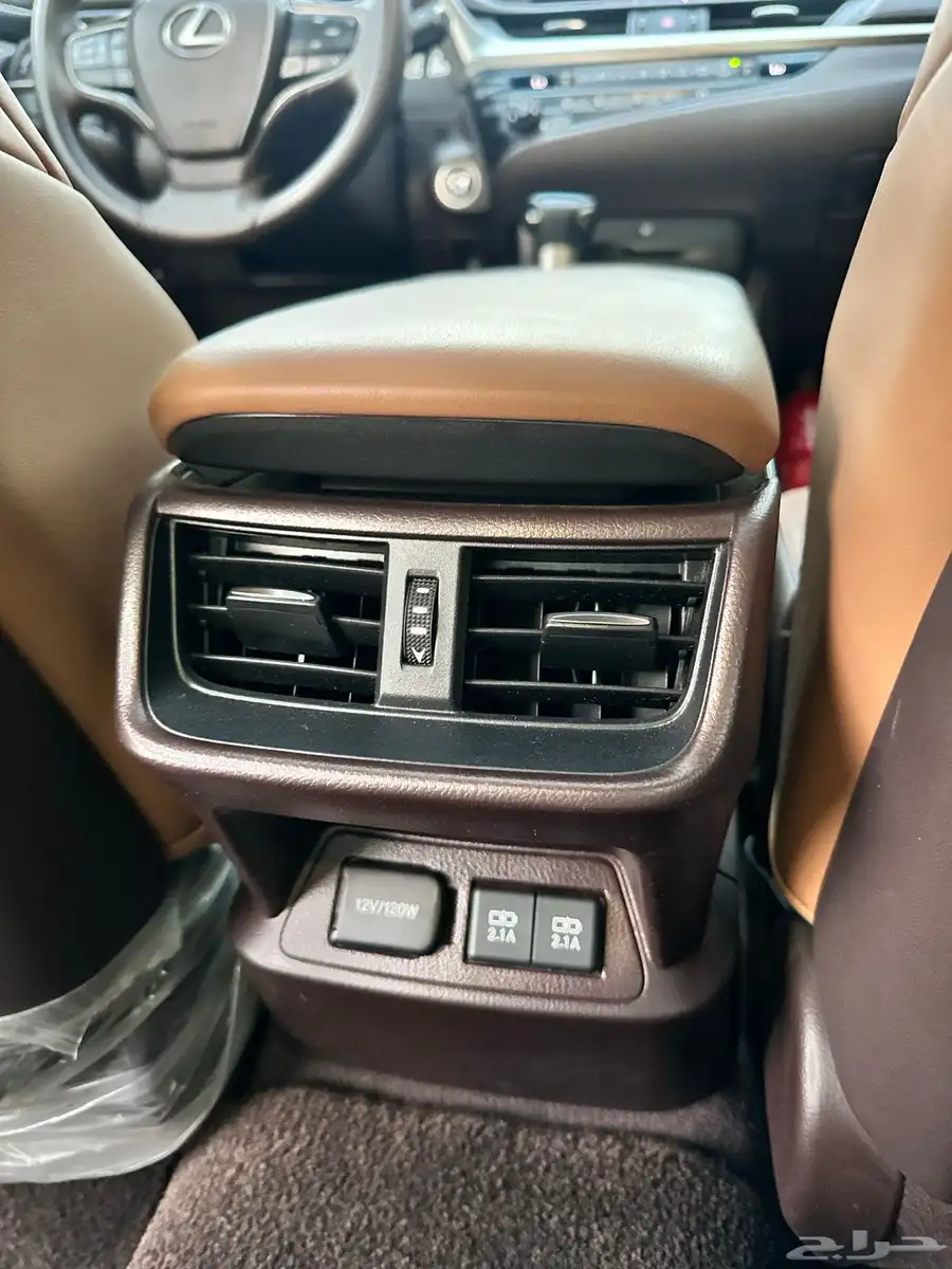 لكزس ( ES 350 ) 2020 ممشى 93 بحالة الوكالة 72