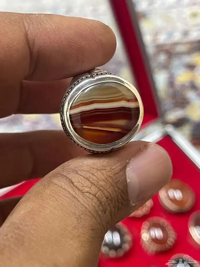 خاتم بحجر عقيق جزع يمني الوان متعددة صياغة عارف 16