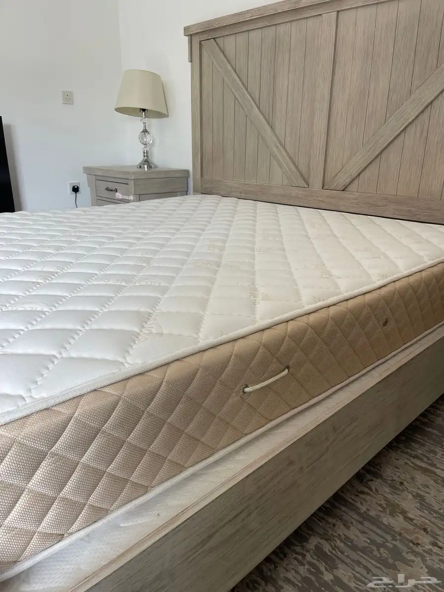 مرتبة 180   200 0