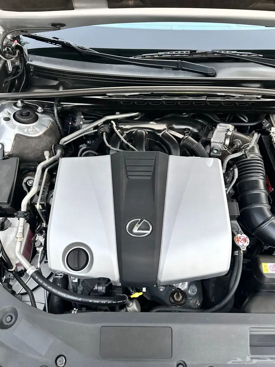 لكزس ( ES 350 ) 2020 ممشى 93 بحالة الوكالة 87