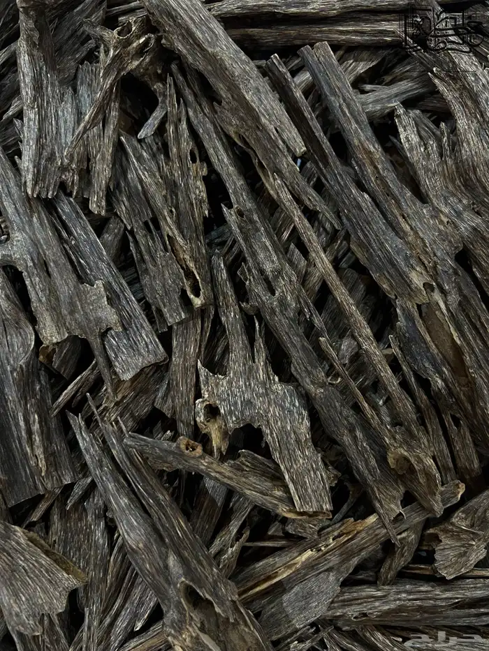 عود هندي زورا سوبر مرتفع فاخر طبيعي (جمله) 0