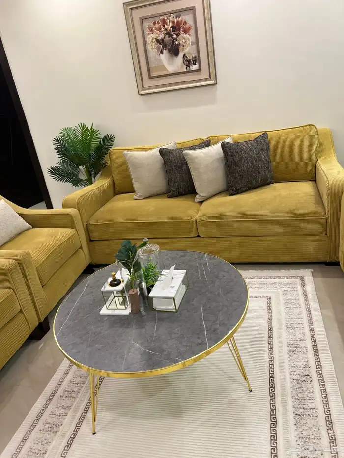 للبيع كنب من ذي فاكتوري 1