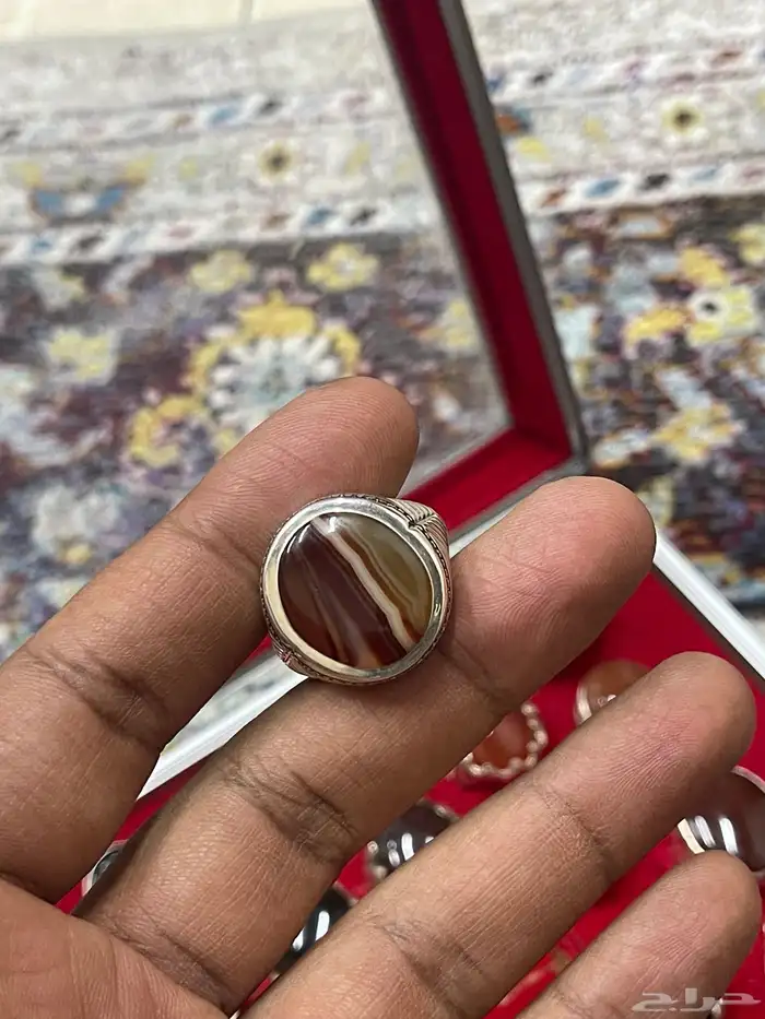 خاتم بحجر عقيق جزع يمني الوان متعددة صياغة عارف 12