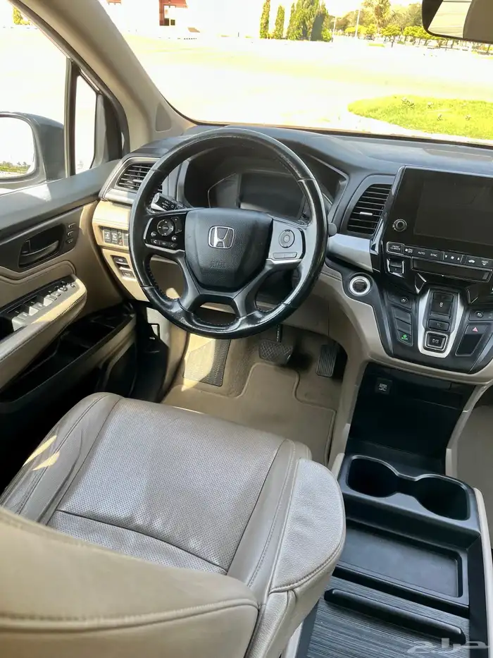 هوندا أوديسي EX-L 2019 مالك اول 36