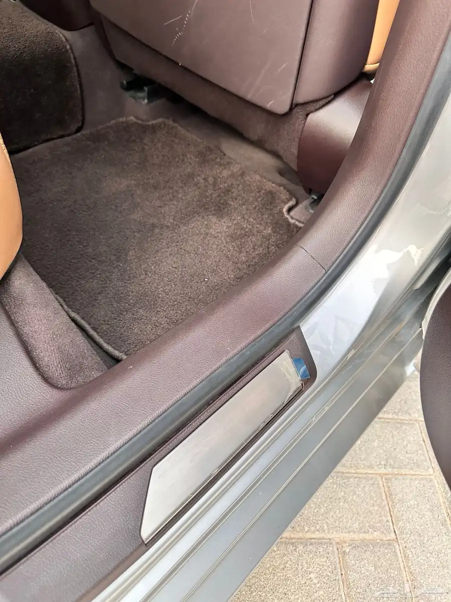 لكزس ( ES 350 ) 2020 ممشى 93 بحالة الوكالة 34