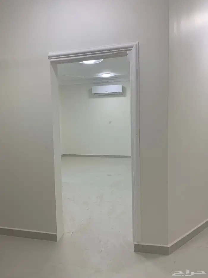 فرصه مميزة شقة للإيجار حي الخليج 1