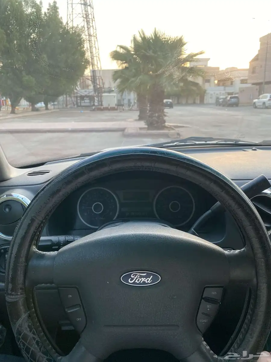 فورد اكسبيدشن 2005 نظييف 6