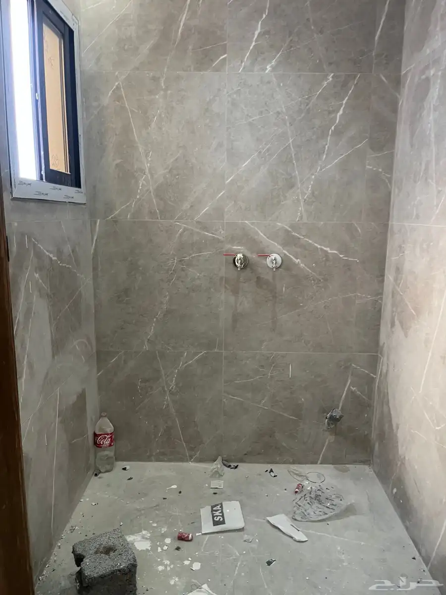 للبيع روفات تبدا من 630 12
