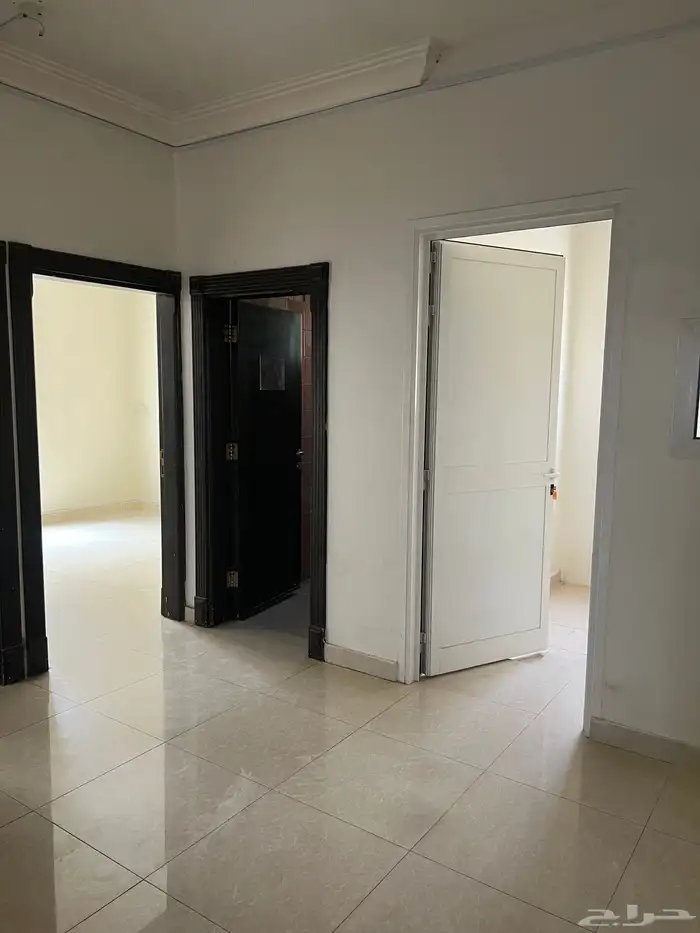 عمارة سكنية مكتبية للإيجار 14