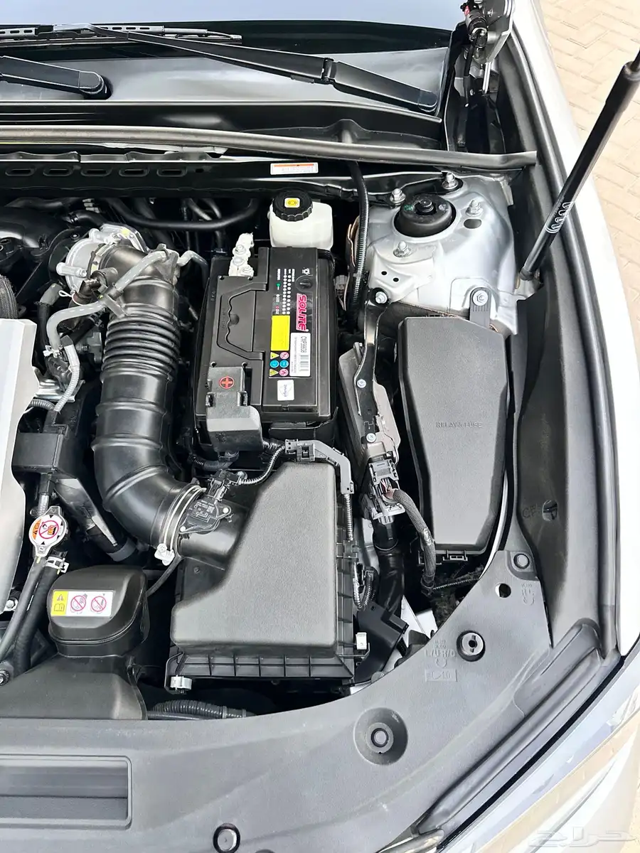 لكزس ( ES 350 ) 2020 ممشى 93 بحالة الوكالة 86