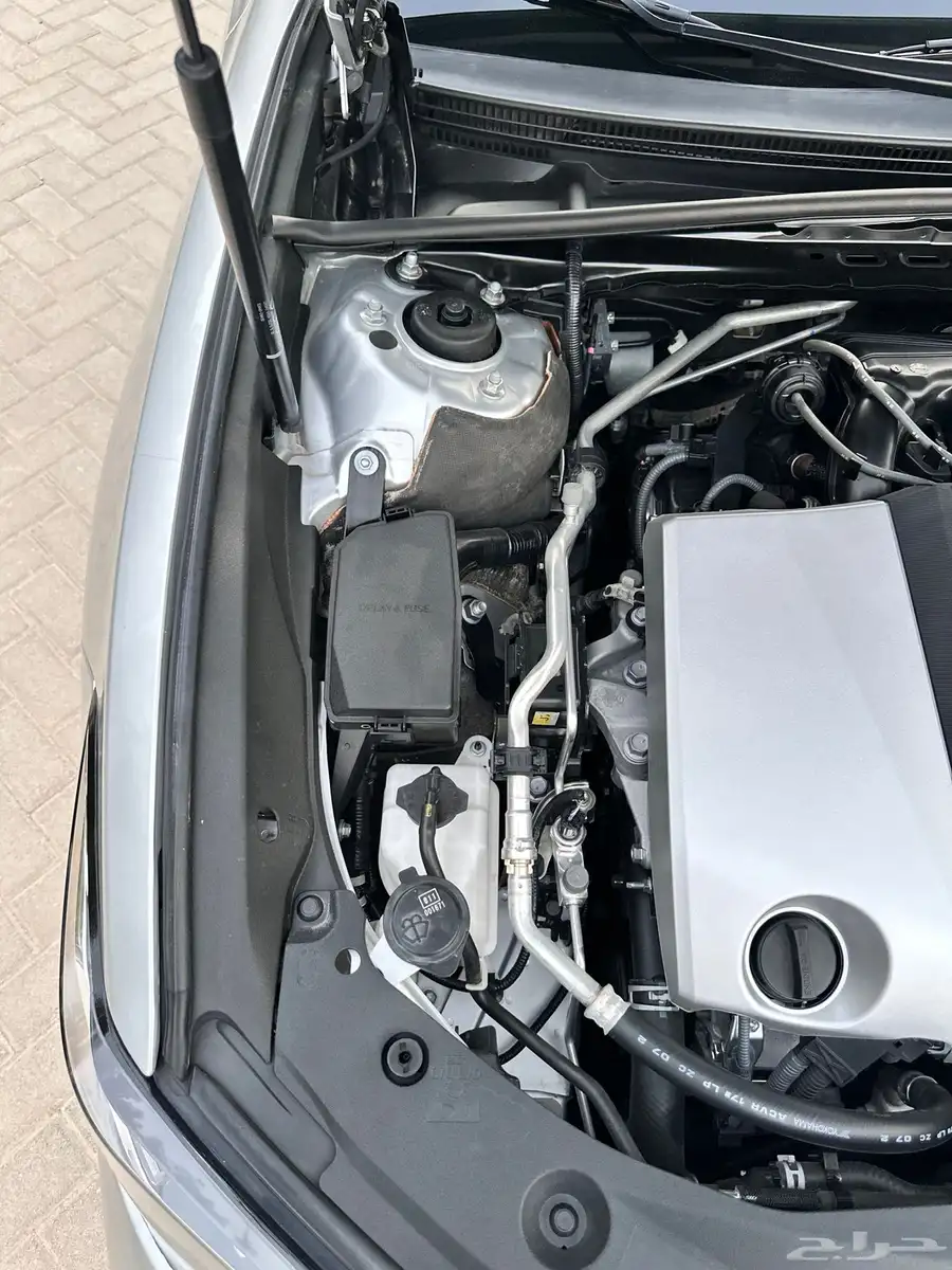 لكزس ( ES 350 ) 2020 ممشى 93 بحالة الوكالة 88