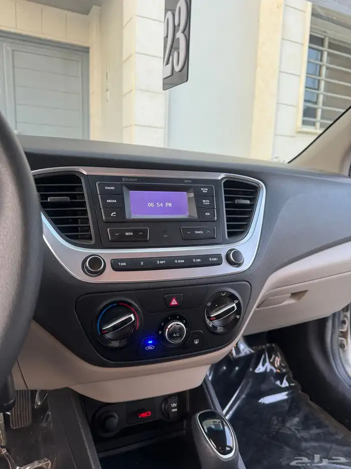 للبيع اكسنت 2023 مكينه 1600 CC ماشيه 19 فقط (( تم البيع )) 28