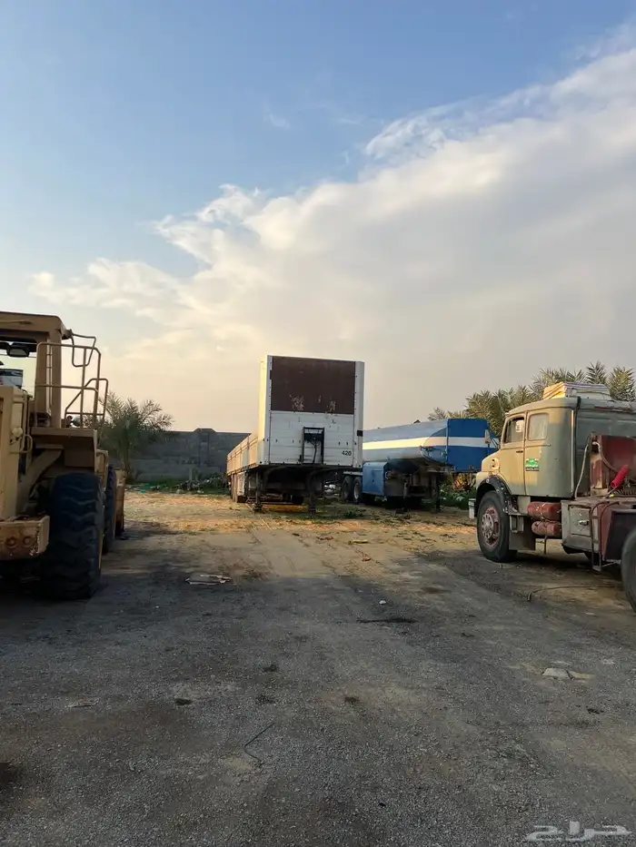 سطحه جوانب الماني نظيف جدا  علق وامشي 1