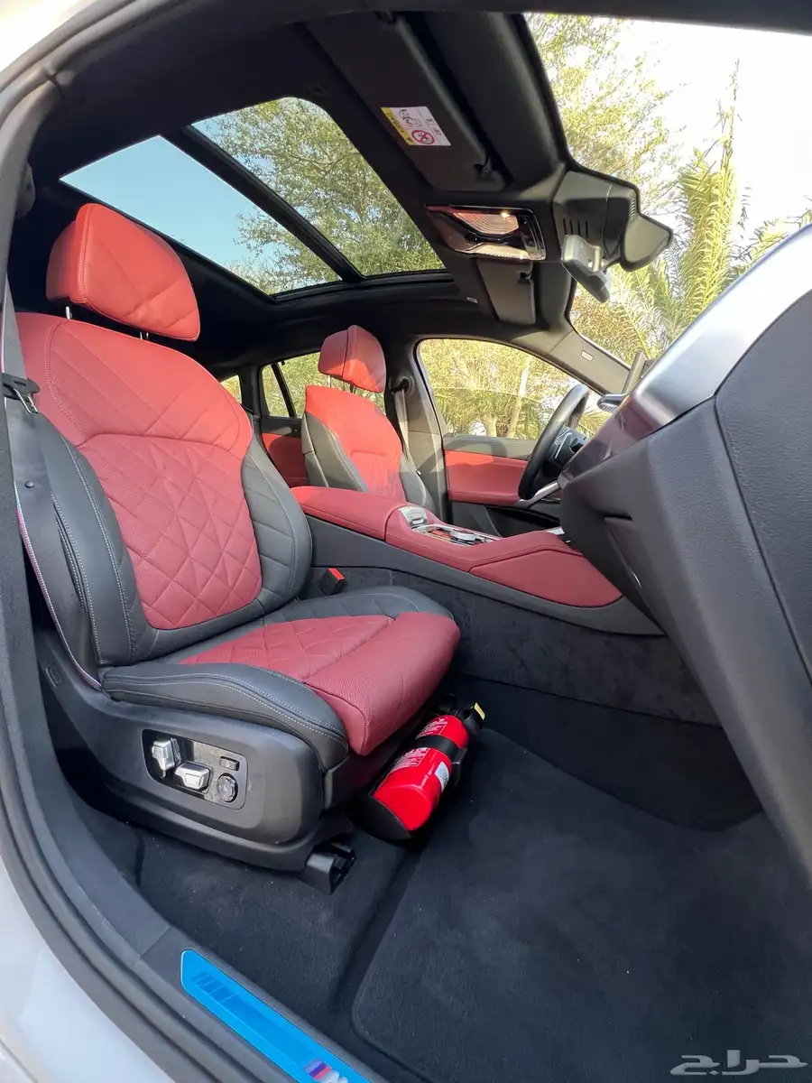 BMWX6 22