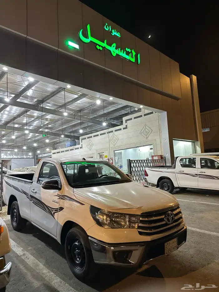 هايلوكس 2025 بنزين اصفار السعر 99 محايل عسير 6