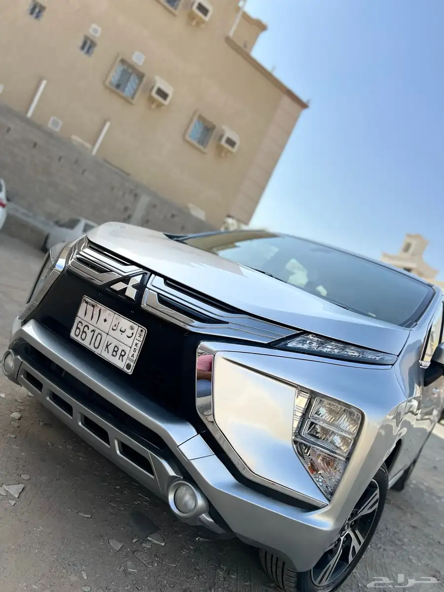 مستبيشي 20