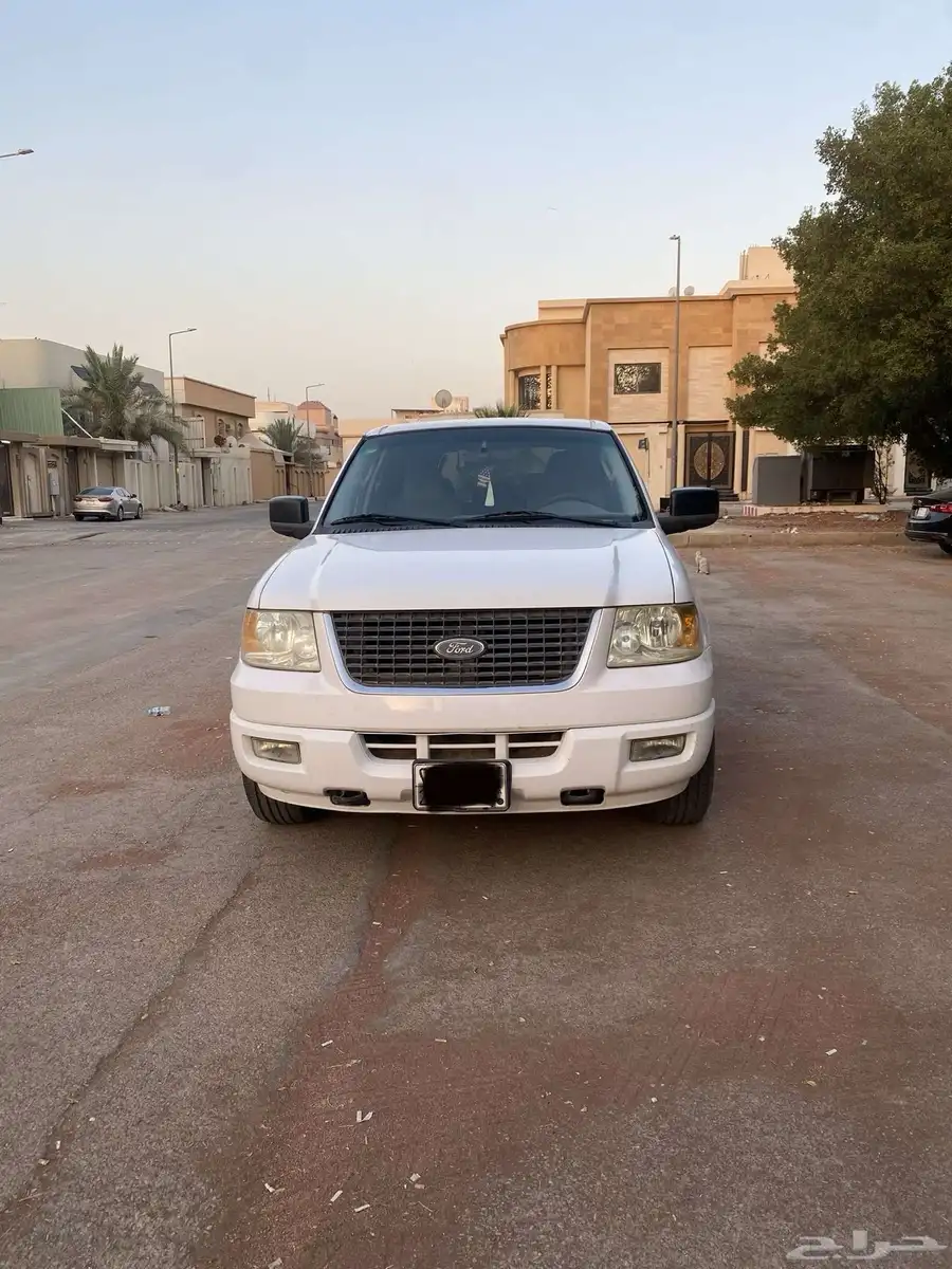 فورد اكسبيدشن 2005 نظييف 1