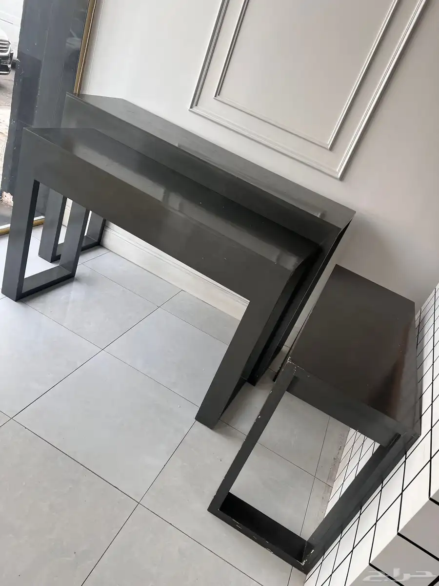 اغراض محل حلويات ثلاجات عرض ومكيفات وطاولات وغيرها 3