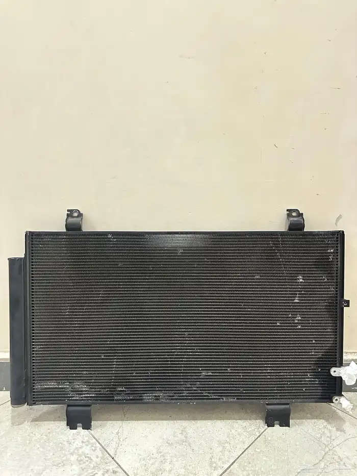 قطع غيار لكزس Gs من 2005 الى2011 1