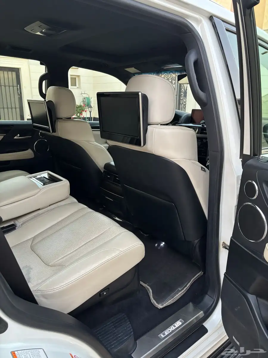 لكزس lx sport2018 7