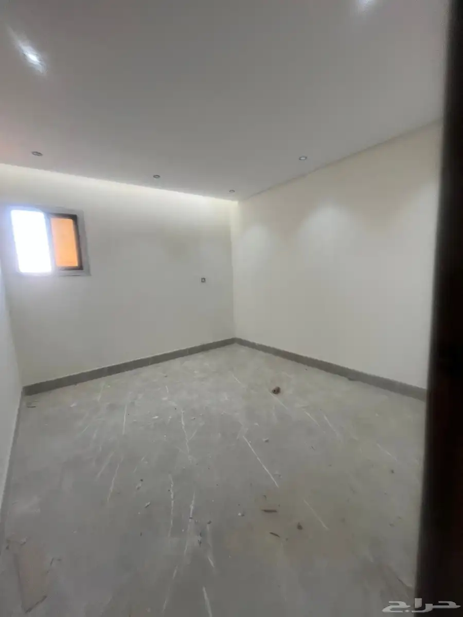 للبيع روفات تبدا من 630 9