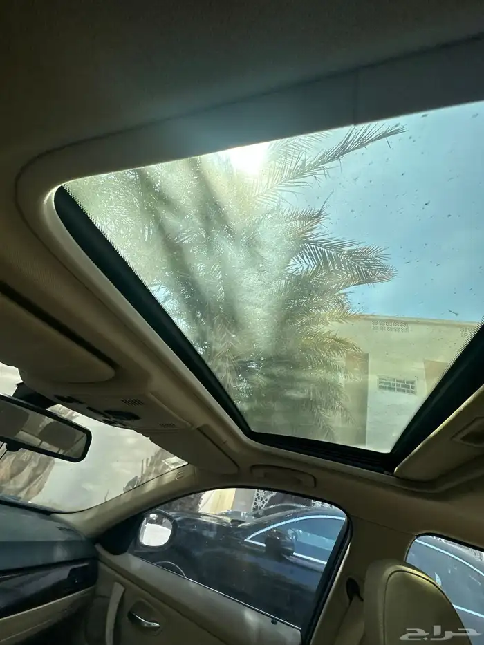 بي ام دبليو BMW 2011 الفئه 323i 6
