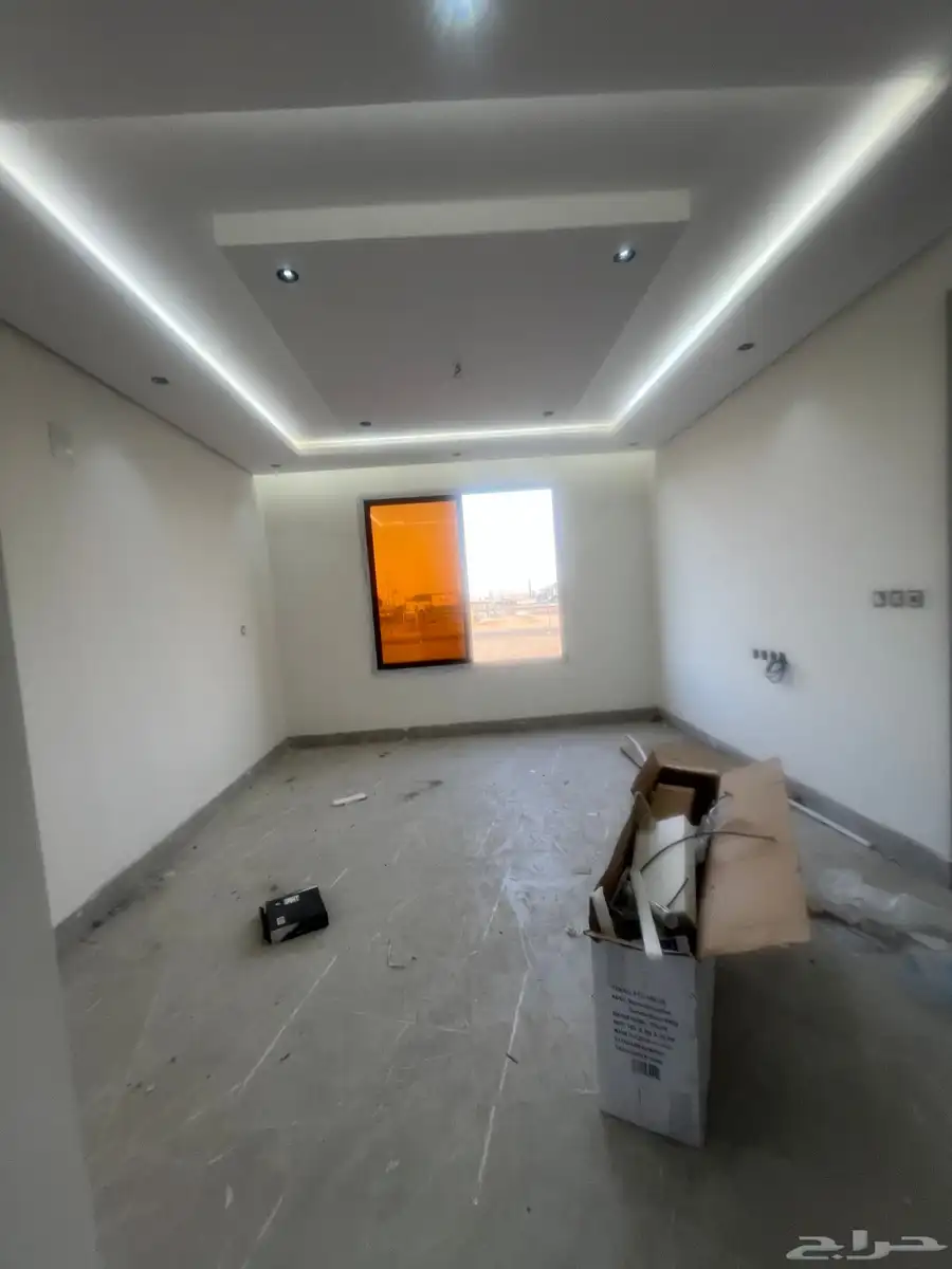 للبيع روفات تبدا من 630 5