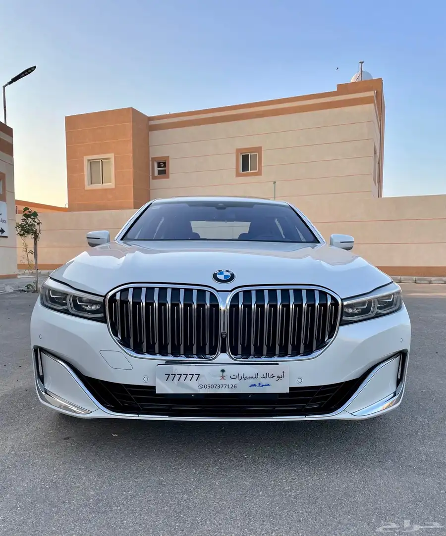 بي ام دبليو 2020 - 730Li 4