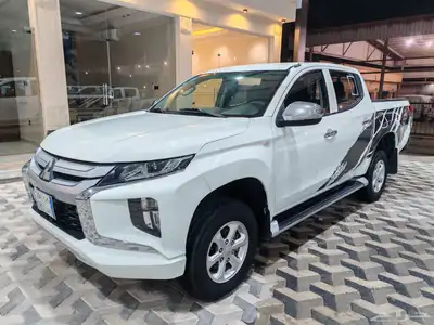 متسوبيشي 2022 تماتيك L200 ديزل .. 0