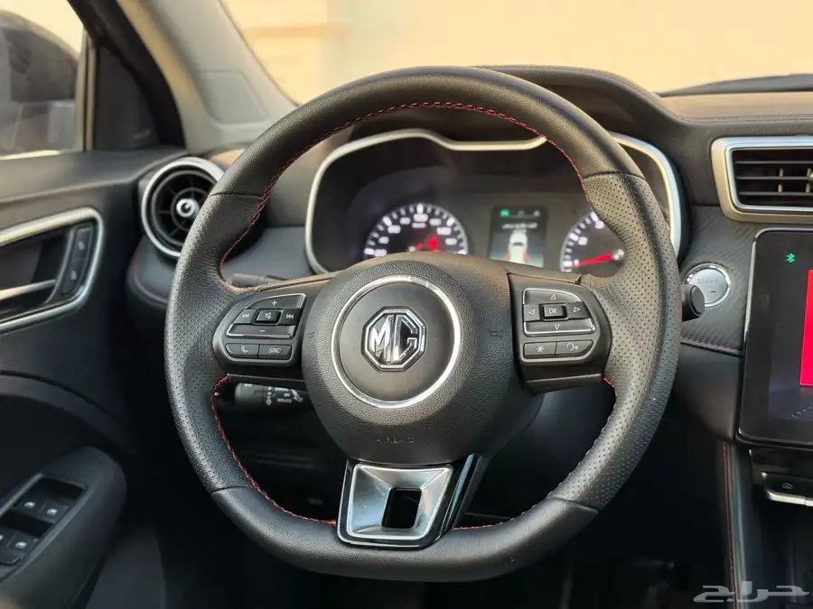 MG   ZS   2023 نص فل البيع 37000 الف 10