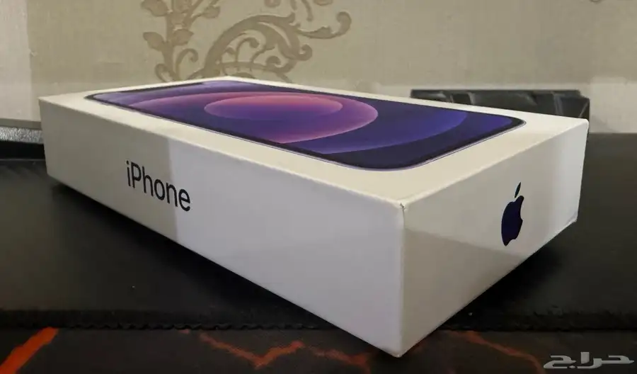 ايفون 12 ميني 4