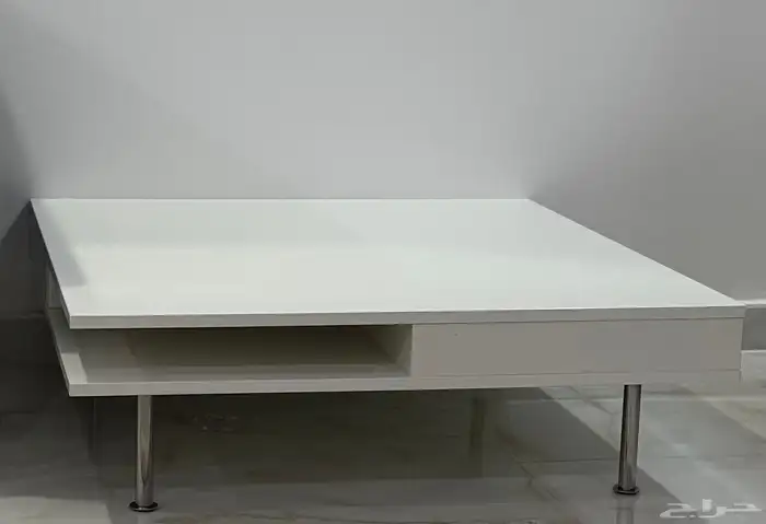طاولة قهوة من ايكيا 0