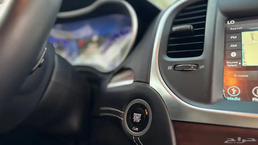 كرايسلر C300 2018 43