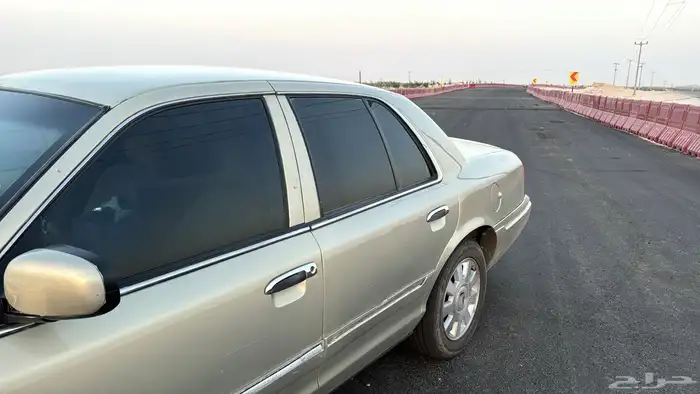 للبيع فورد 2004 3