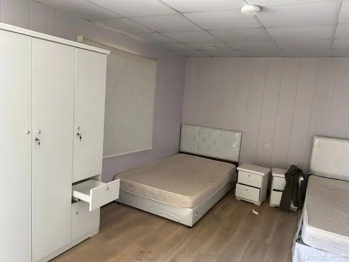 بيوت متنقلة   كرفان   بركس 4