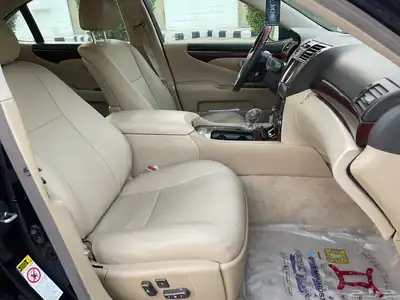 لكزس LS460 2007 بحاله جيده 14
