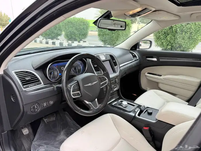 كرايزلر V8 2021هيمي C300 8