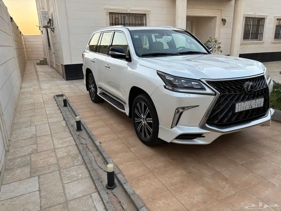 لكزس lx sport2018 1