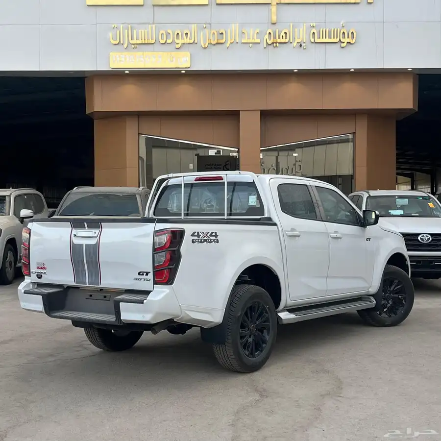 ايسوزو دي ماكس جي تي 2025 2