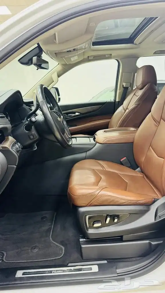 كاديلاك اسكاليد premium luxury 2020 8