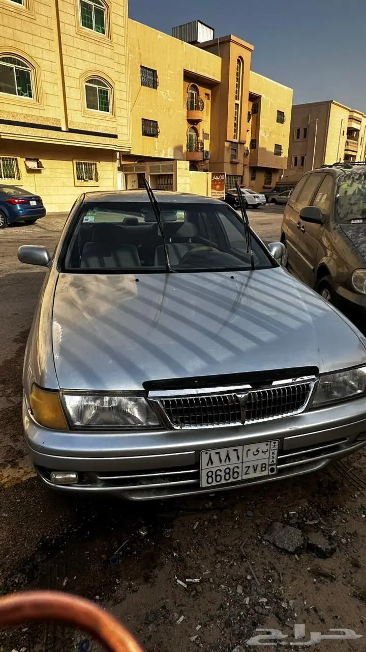 للبيع نيسان صني بالدمام 4