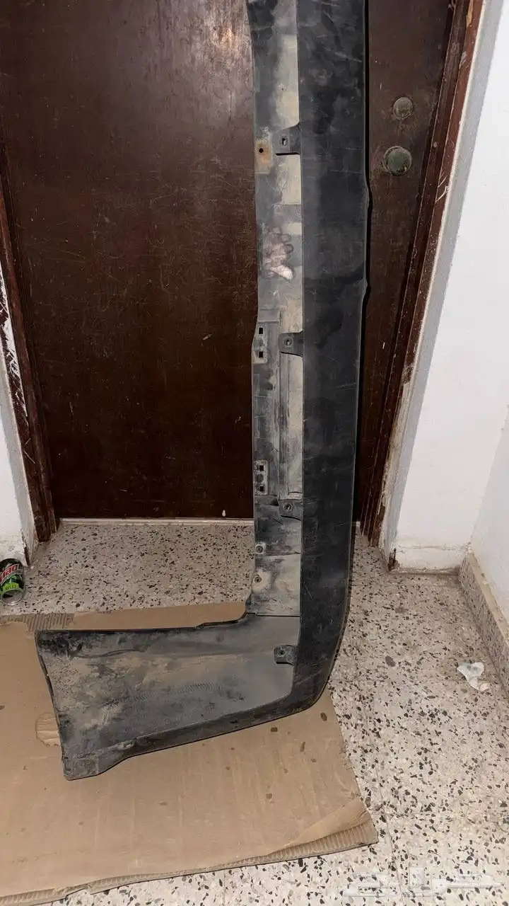 صدام نيسان فتك خلفي اصلي 3