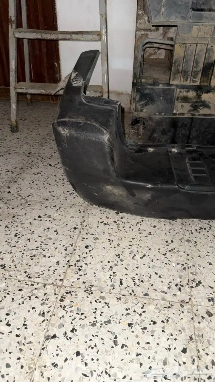 صدام نيسان فتك خلفي اصلي 2