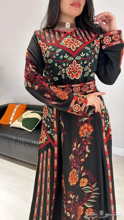 فستان ملكي تطريز اردني كريب 1