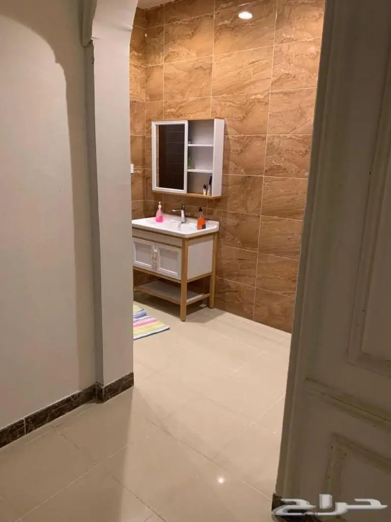 عمارة دورين بمخطط الرياض مساحتها 625م 14