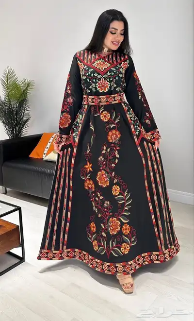 فستان ملكي تطريز اردني كريب 0
