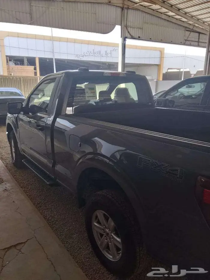 فورد F150 غمارة 2025xl لون رمادي 2