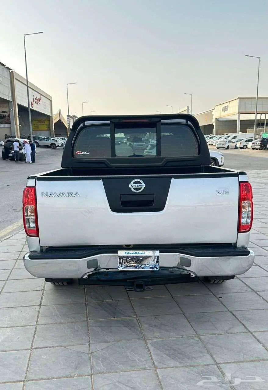 نيسان نافارا 2011 SE 3